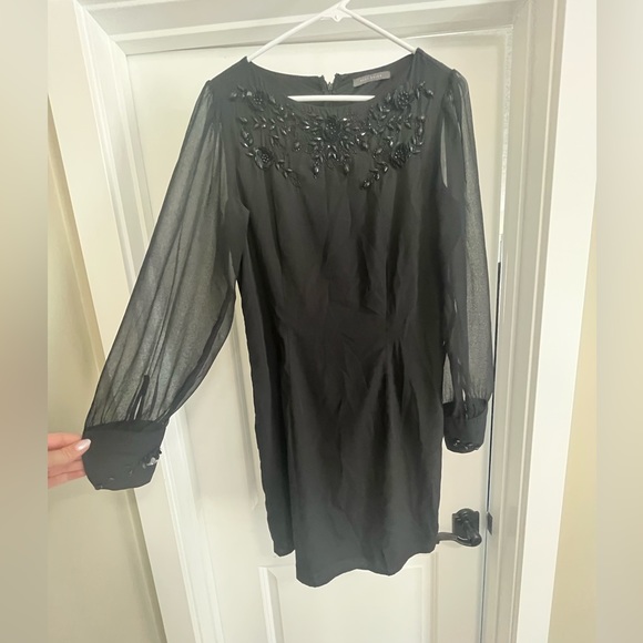 Dresses & Skirts - SUZY SHIER Beaded Dress